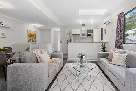 Photo of property in 10/162u Aro Street, Aro Valley, Wellington, 6021