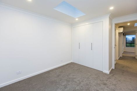 Photo of property in 2 Mudie Street, Alicetown, Lower Hutt, 5010