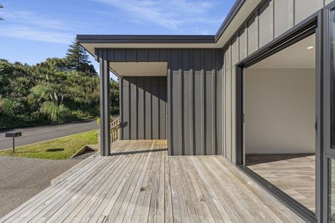 Photo of property in 10 Wrybill Way, Welcome Bay, Tauranga, 3112