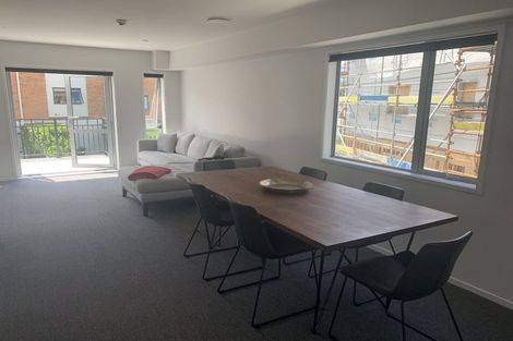 Photo of property in 60 Niu Lane, Te Atatu South, Auckland, 0610