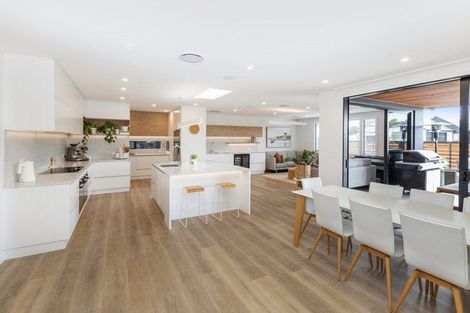 Photo of property in 40 Grayshott Avenue, Casebrook, Christchurch, 8051