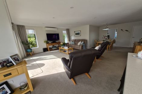 Photo of property in 5 Black Rock Way, Paeroa, 3600