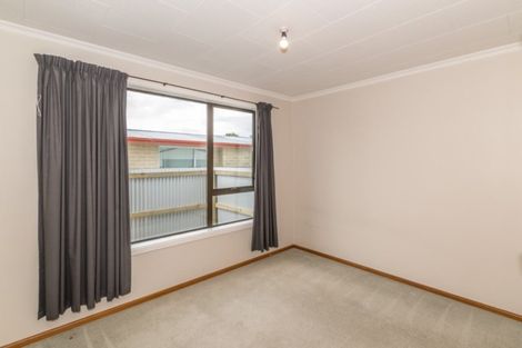 Photo of property in 31 Gladstone Road, Woodend, 7610