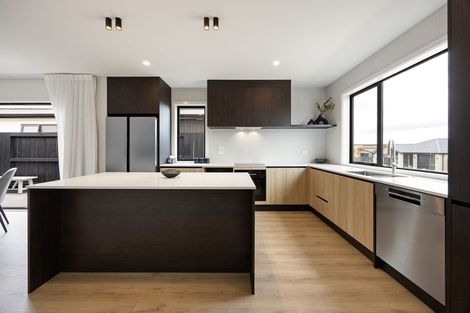 Photo of property in 16 Lumino Terrace, Peacocke, Hamilton, 3206