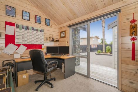 Photo of property in 33 Mccormick Place, Pauanui, Hikuai, 3579