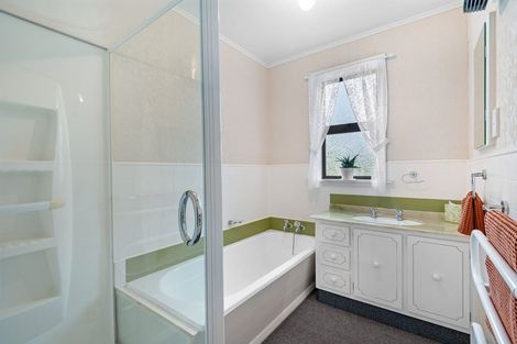 Photo of property in 806 Outram-mosgiel Road, Riverside, Outram, 9073