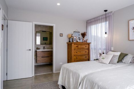 Photo of property in 64b Racecourse Road, Waipawa, 4210