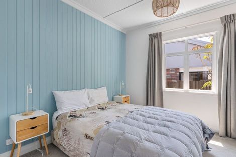 Photo of property in 130 Vivian Street, New Plymouth, 4310