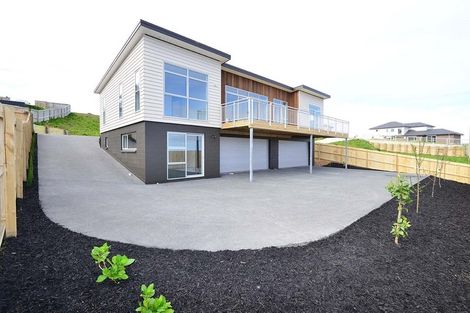 Photo of property in 66 Maire Road, Orewa, 0931