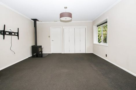 Photo of property in 28 Pulham Crescent, Queenwood, Hamilton, 3210