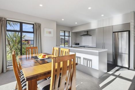 Photo of property in 5 Wisteria Lane, Rangiora, 7400