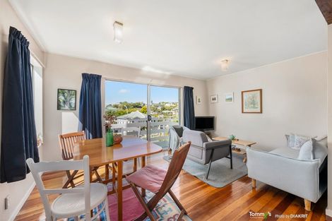 Photo of property in 172u2 Ohiro Road, Brooklyn, Wellington, 6021