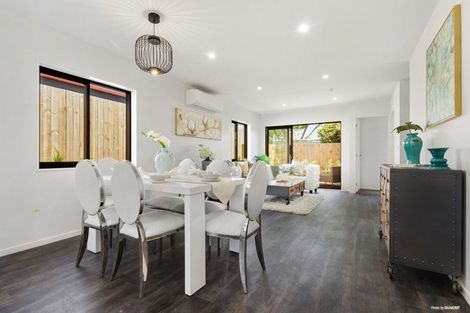 Photo of property in 2b Lucinda Place, Glen Eden, Auckland, 0602