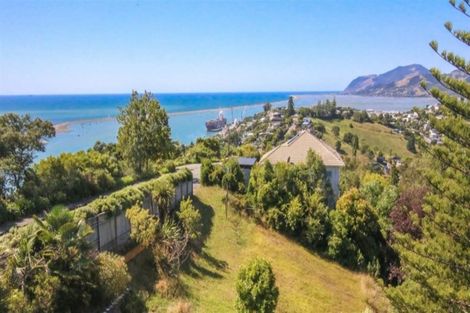 Photo of property in 129 Princes Drive, Britannia Heights, Nelson, 7010