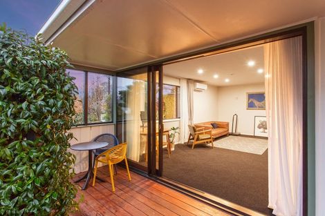 Photo of property in 6 Bannister Place, Ilam, Christchurch, 8053