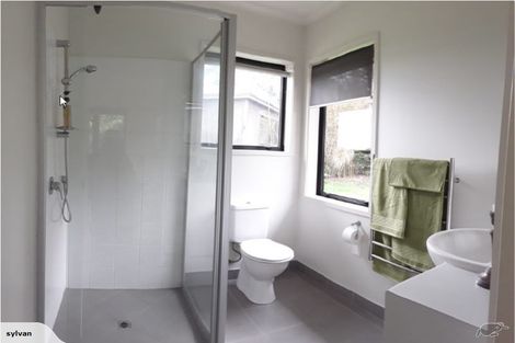 Photo of property in 341 Rimmer Road, Helensville, 0875