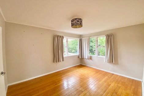 Photo of property in 32 Cardiff Road, Pakuranga, Auckland, 2010
