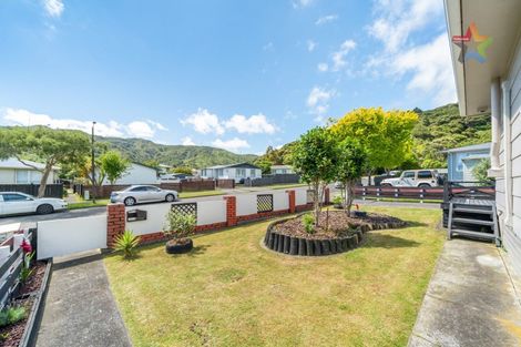Photo of property in 20 Manurewa Grove, Wainuiomata, Lower Hutt, 5014