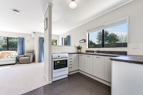 Photo of property in 12 Olwyn Green, Dinsdale, Hamilton, 3204