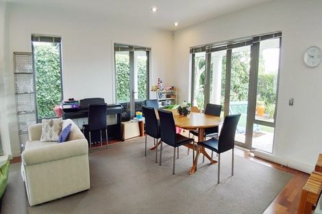 Photo of property in 140 Gills Road, Albany Heights, Auckland, 0632
