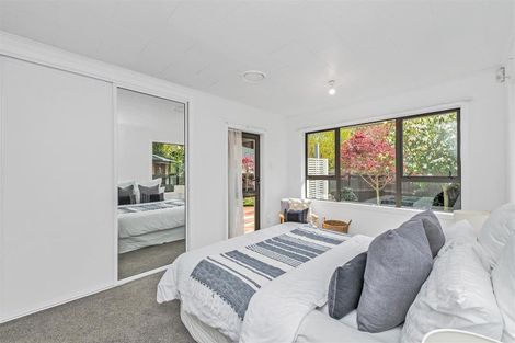 Photo of property in 12 Oakhurst Place, Russley, Christchurch, 8042