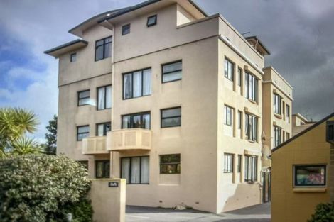 Photo of property in 564f Adelaide Road, Berhampore, Wellington, 6023