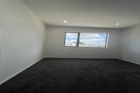 Photo of property in 28d Greenmeadows Avenue, Manurewa East, Auckland, 2102
