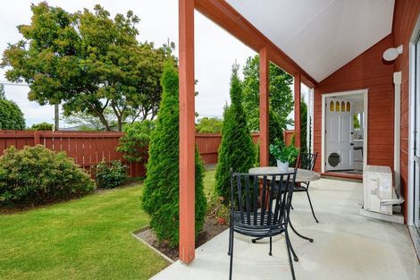 Photo of property in 80 Veitches Road, Casebrook, Christchurch, 8051