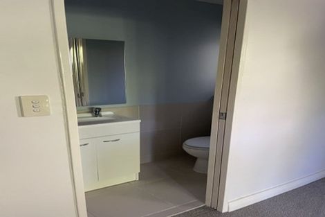 Photo of property in 36a Fairmount Road, Titirangi, Auckland, 0604