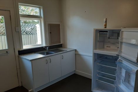 Photo of property in 118 Holly Road, St Albans, Christchurch, 8014