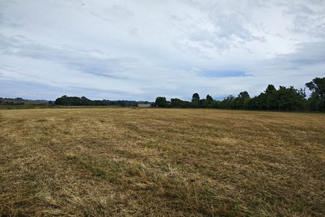 Photo of property in 223 Mataro Road, Onaero, Urenui, 4375