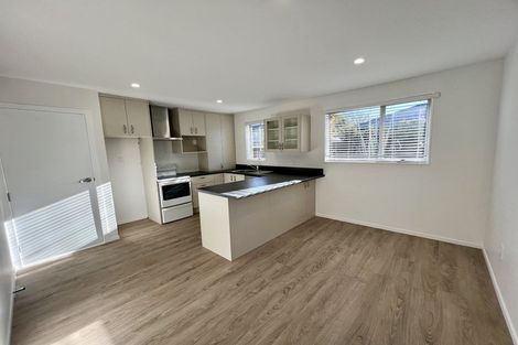 Photo of property in 35 Oldwood Street, Bishopdale, Christchurch, 8053