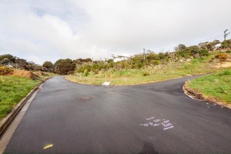 Photo of property in 27 Prestbury Grove, Churton Park, Wellington, 6037