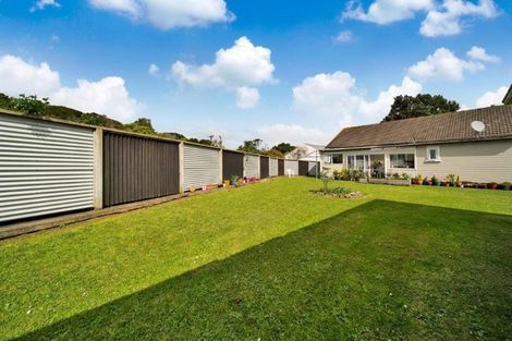 Photo of property in 2 High Street, Hawera, 4610