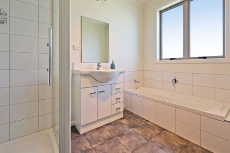 Photo of property in 85a Napier Road, Havelock North, 4130