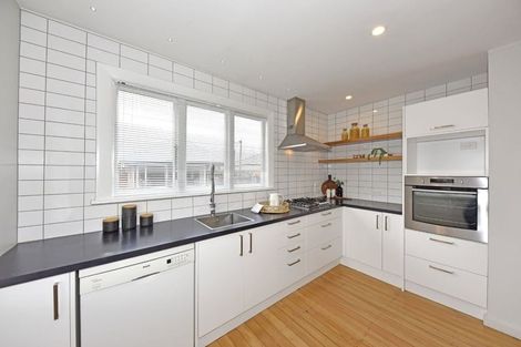 Photo of property in 52 Moreland Avenue, Papanui, Christchurch, 8053