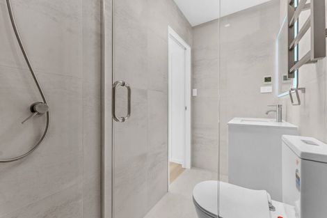 Photo of property in 8 Gardiner Grove, Mangere East, Auckland, 2024