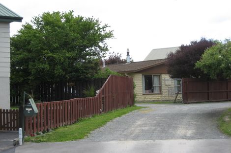 Photo of property in 6 Foster Place, Rangiora, 7400