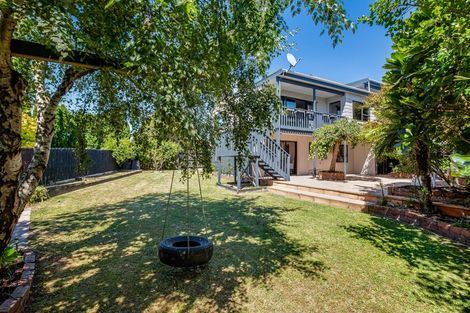 Photo of property in 25 Longitude Place, Whitby, Porirua, 5024