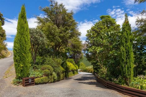 Photo of property in 2 Marina View, Waikawa, Picton, 7281