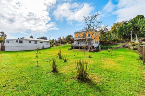 Photo of property in 12 Golf Road, Taumarunui, 3920