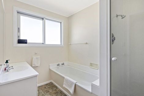 Photo of property in 7 Ceres Crescent, Johnsonville, Wellington, 6037