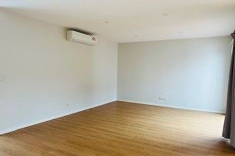 Photo of property in 812b East Coast Road, Oteha, Auckland, 0630
