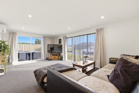 Photo of property in 3 Yates Place, Amberley, 7410