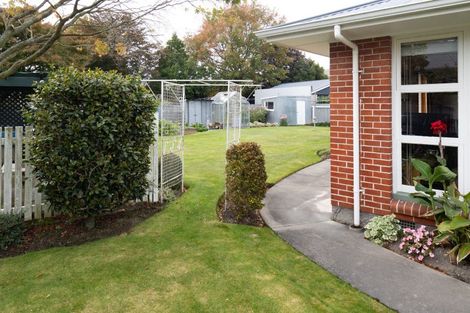 Photo of property in 16 Middle Road, Allenton, Ashburton, 7700