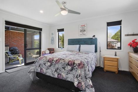 Photo of property in 6 Maniaroa Drive, Katikati, 3129