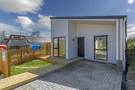 Photo of property in 15 Puhikawa Street, Massey, 0614