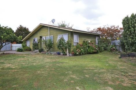 Photo of property in 84 Diaz Drive, Flaxmere, Hastings, 4120