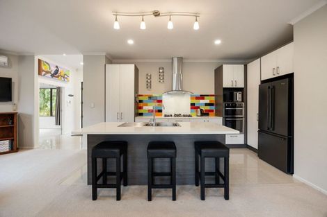 Photo of property in 2 Viking Lane, Flagstaff, Hamilton, 3210