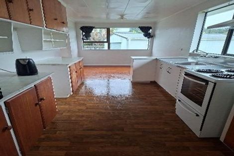 Photo of property in 2 Prion Place, One Tree Point, 0118